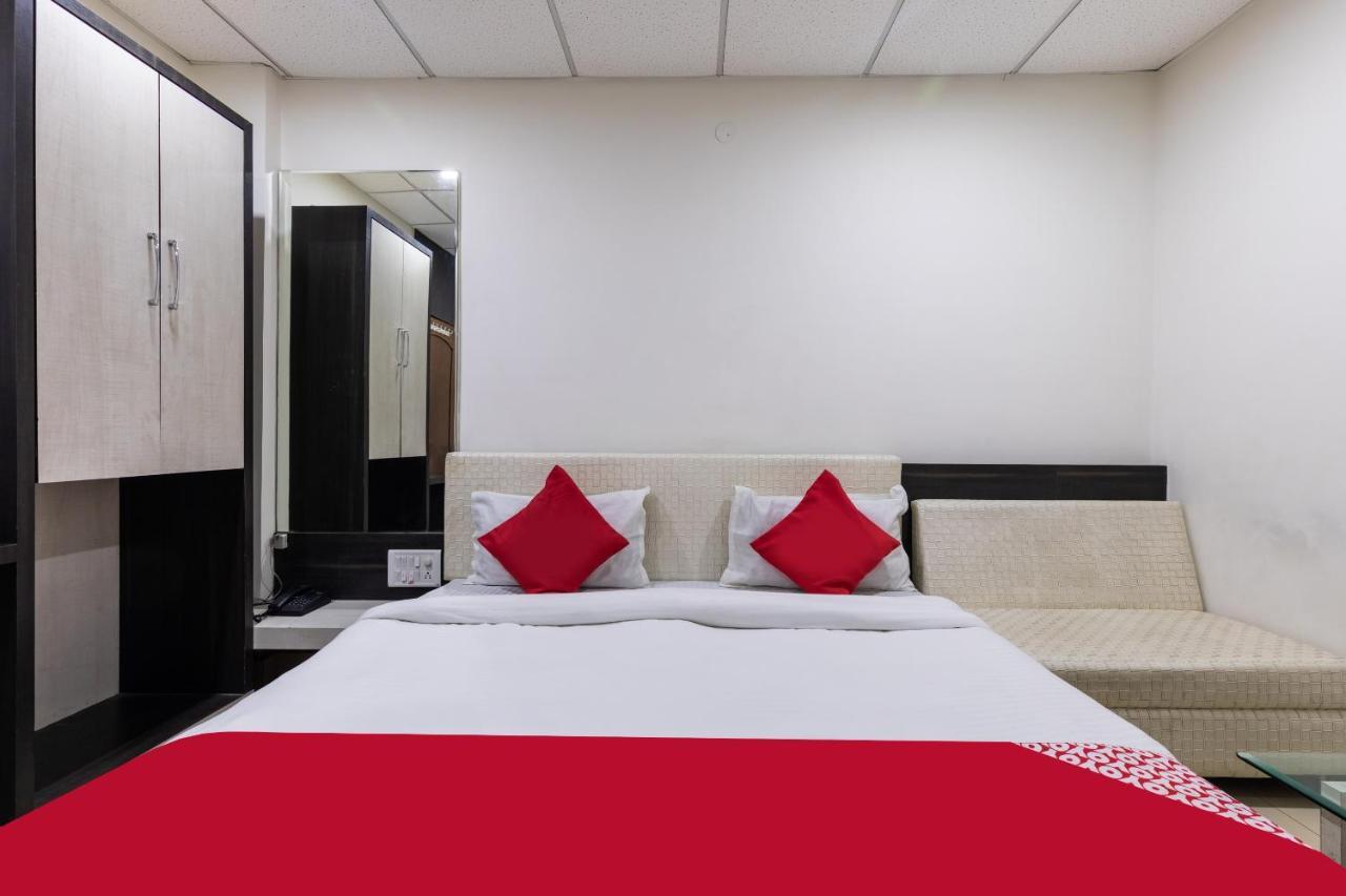 Capital O 47403 Hotel Manjeet Bhopal Bagian luar foto
